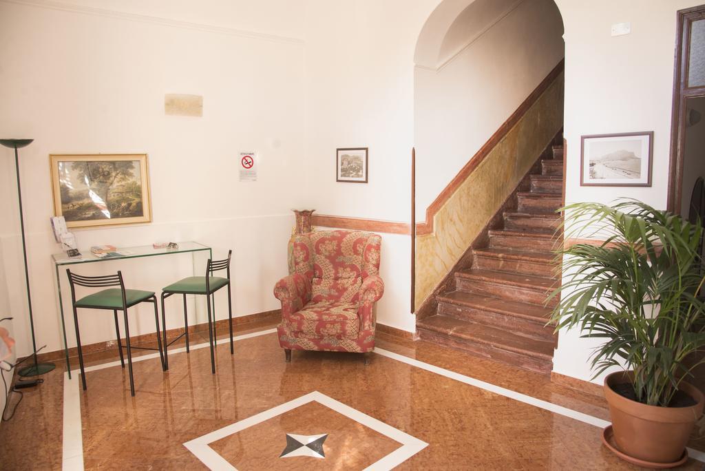 Palazzo Graziano Hotel Terrasini Exterior photo